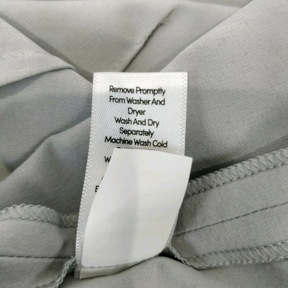 Athleta Size 14 Build In Shorts 2 in 1 Skort Pleated Elastic Waist Pocket Hiking - Picture 10 of 10